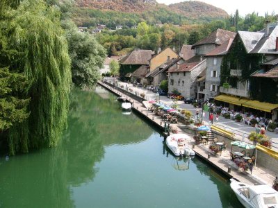 La Perrire - chambres d'htes du Bugey  Chanay dans l'Ain (01)